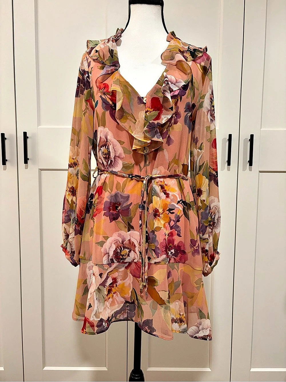 Zara Floral Mini Dress in Pink & Multicolor Size Small Like New